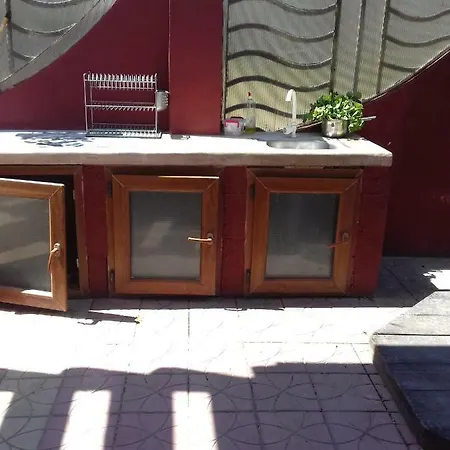 Casa Ultraviolet