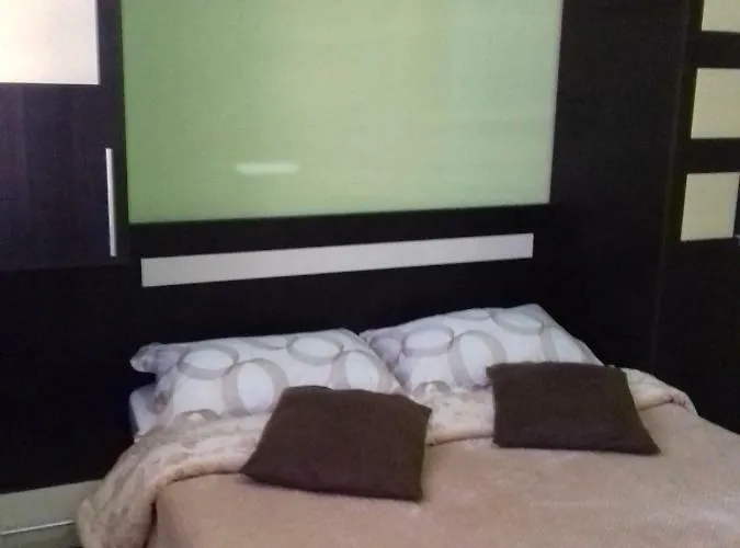 Casa Ultraviolet Pensión Năvodari