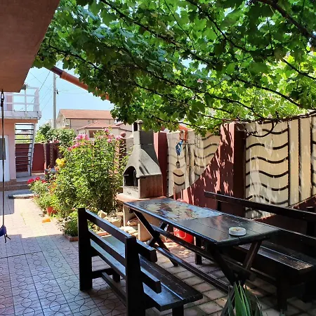 Casa Ultraviolet Năvodari