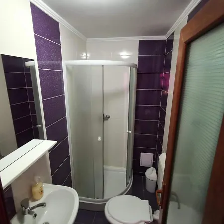 Casa Ultraviolet 3* Navodari