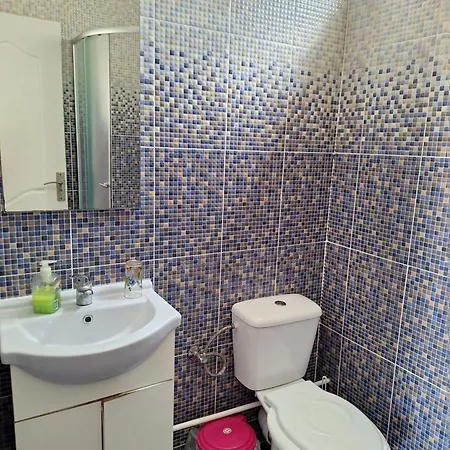 Guest house Casa Ultraviolet 3*