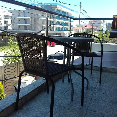 Casa Ultraviolet بيت ضيافة Năvodari