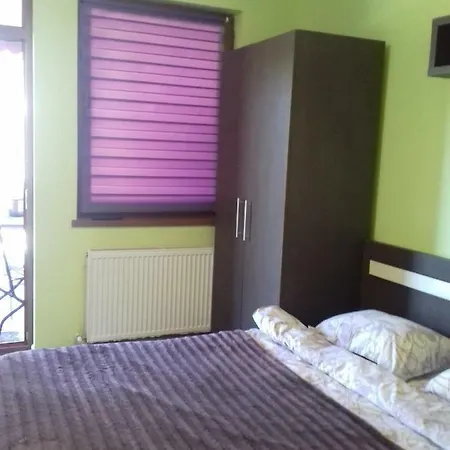 Casa de hóspedes Casa Ultraviolet 3*