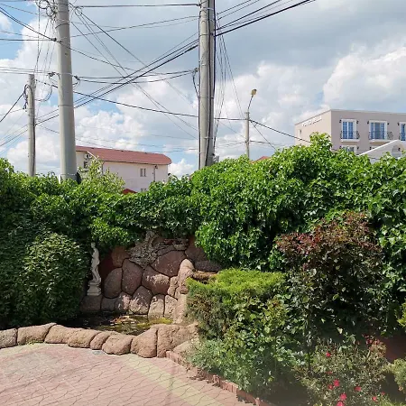 Casa Ultraviolet