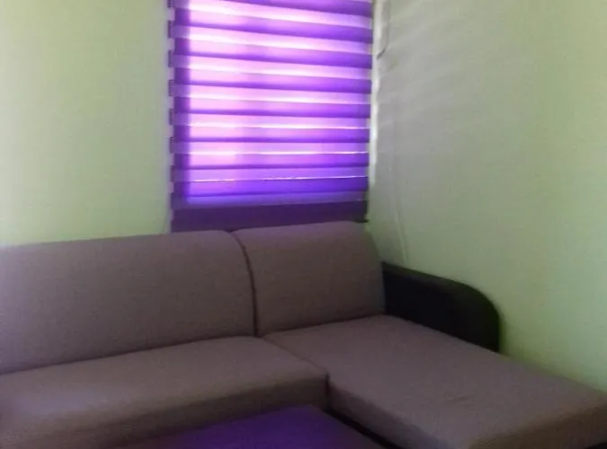 Casa Ultraviolet 3*
